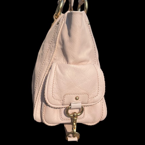 Marc Jacob’s Double-Handle Soft Leather Tote Handbag in Buff MJ462 - Picture 4 of 16